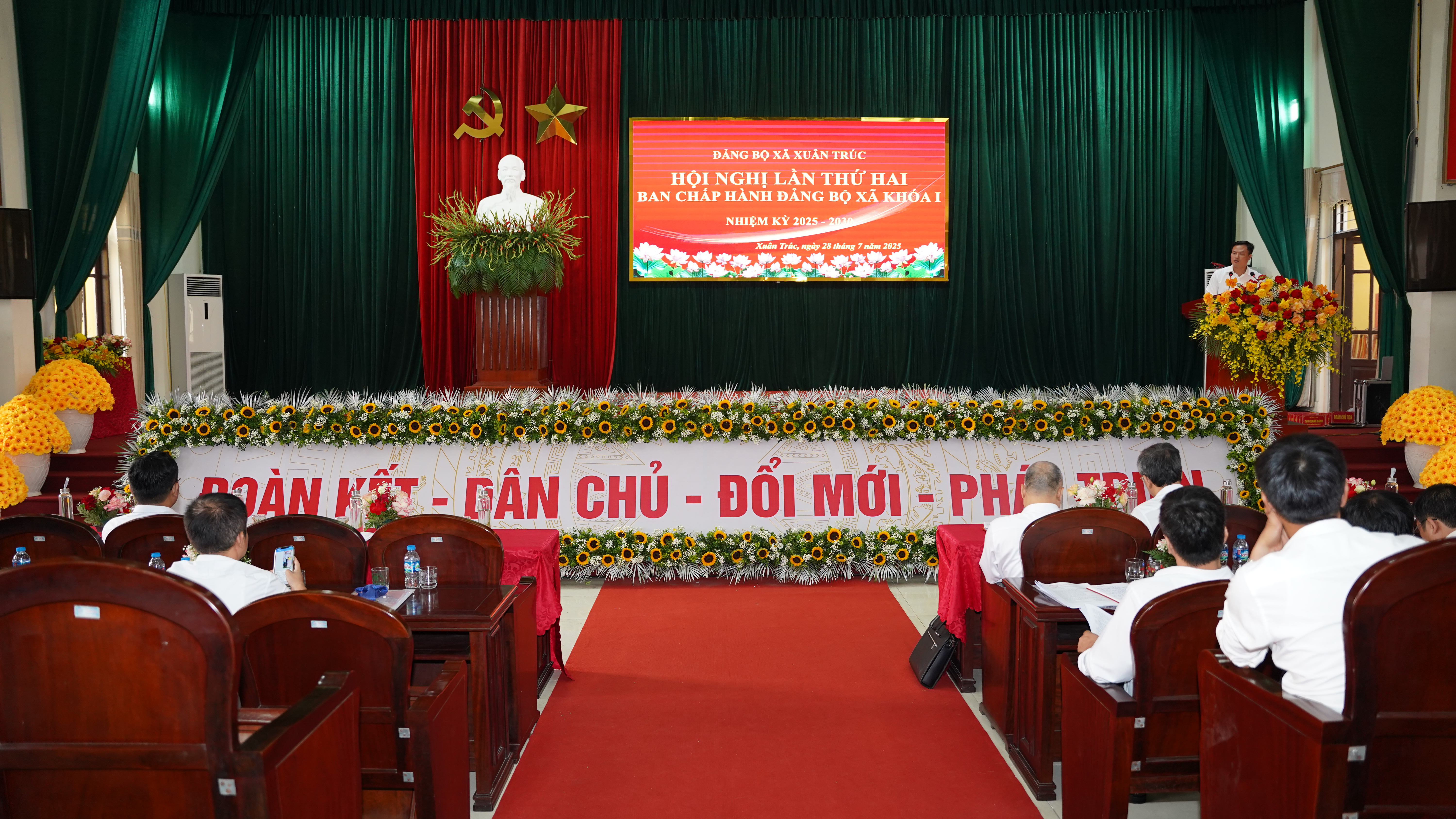 Hội nghị BCH Đảng bộ xã Xuân Trúc lần thứ 2, nhiệm kỳ 2025 -2030