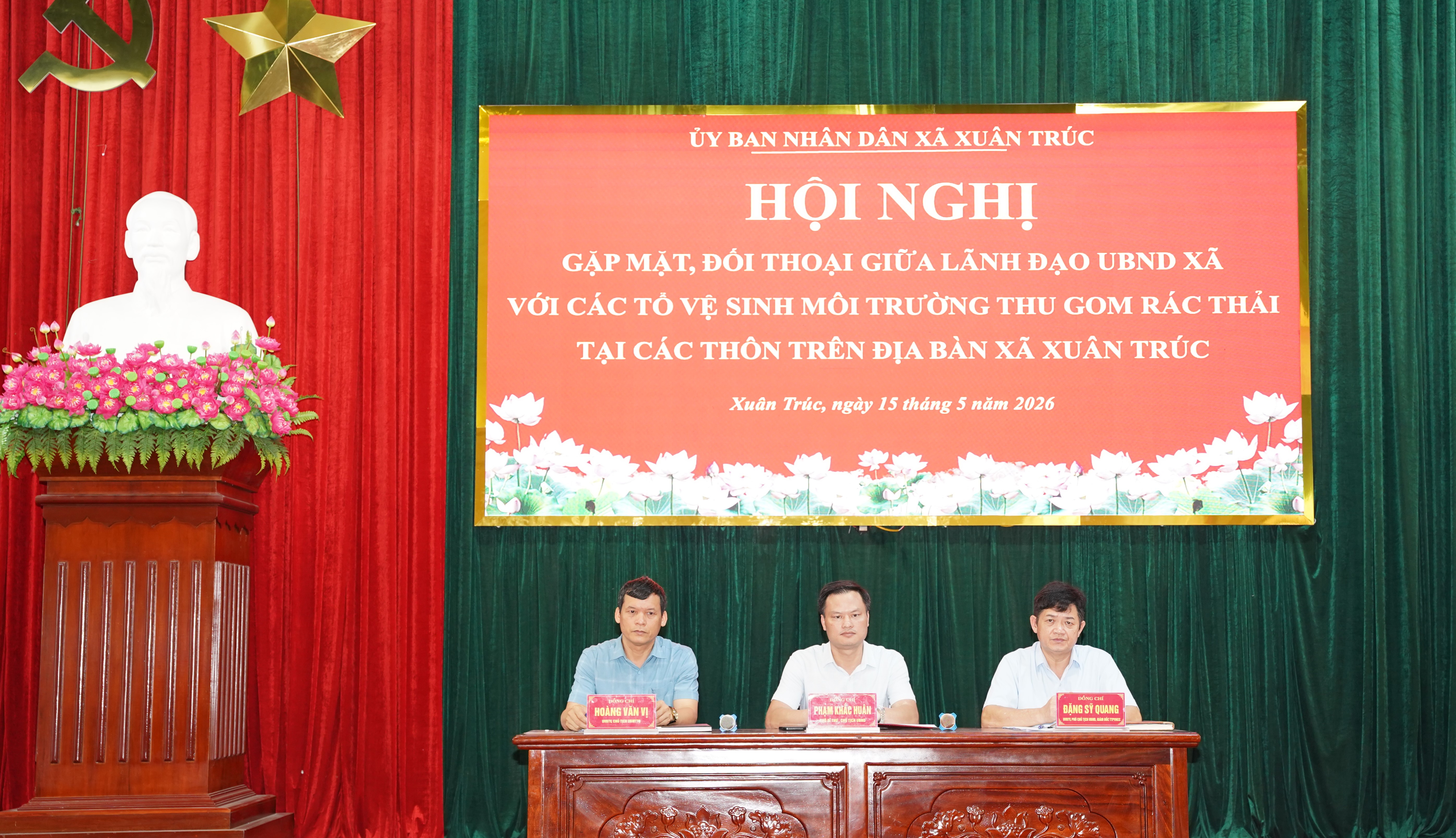Hội nghị gặp mặt, đối thoại giữa lãnh đạo UBND xã với các tổ vệ sinh môi trường thu gom rác thải tại các thôn trên địa bàn xã Xuân Trúc