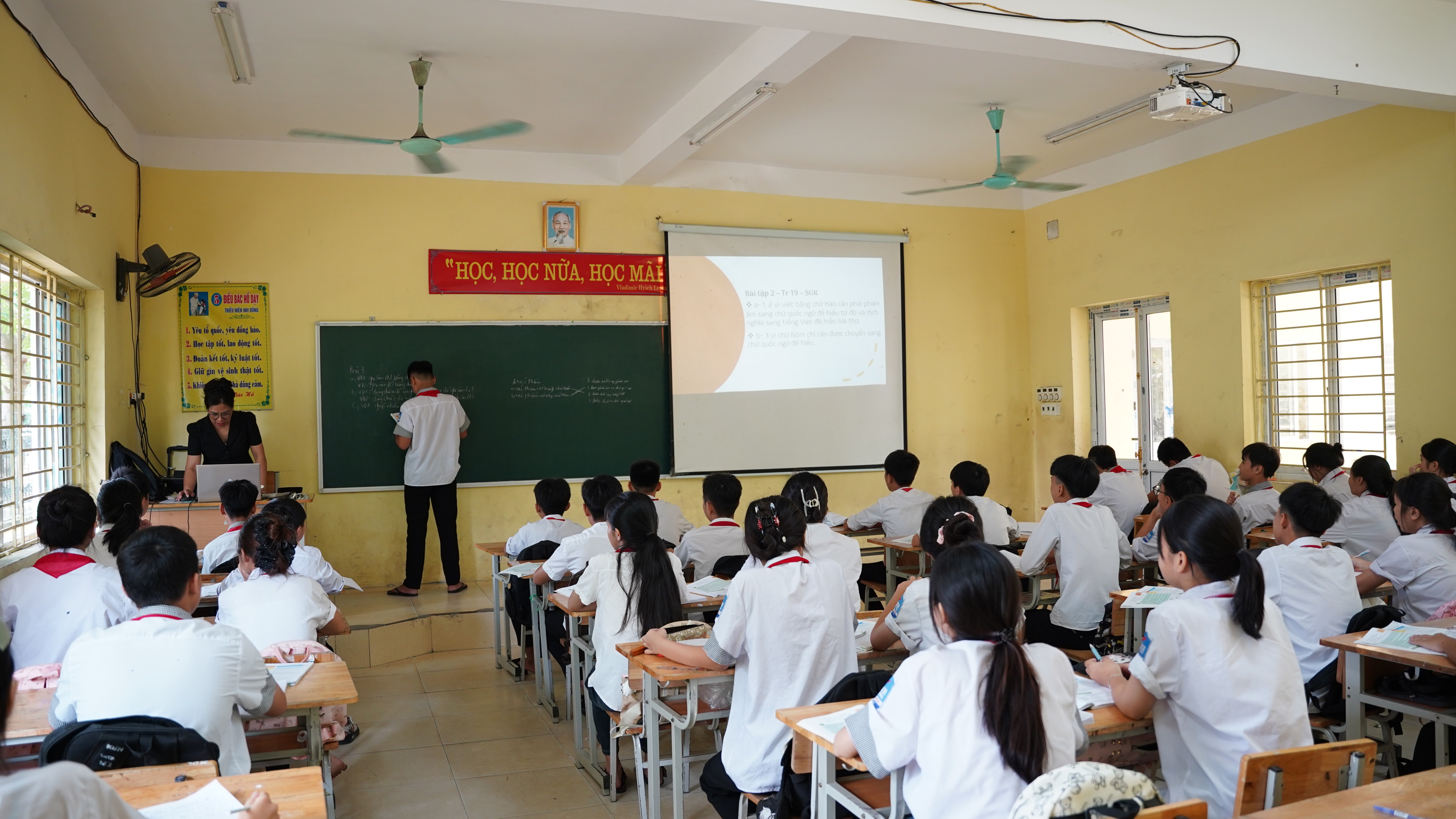 Chủ động ôn luyện, vững vàng bước vào kỳ thi lớp 10