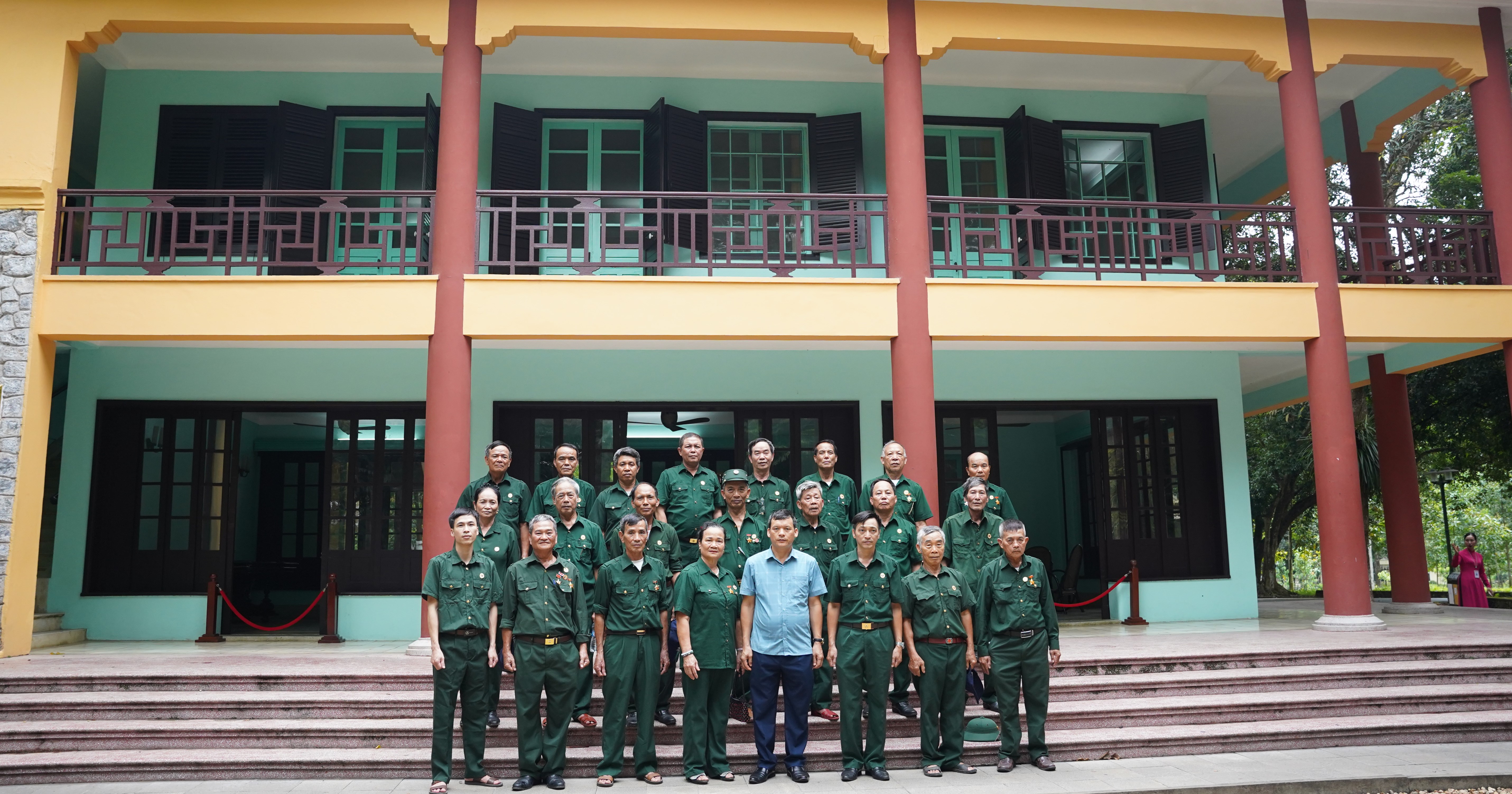 HỘI CỰU CHIẾN BINH XÃ XUÂN TRÚC TỔ CHỨC CHƯƠNG TRÌNH HỌC TẬP THỰC TẾ VỀ NGUỒN TẠI K9 ĐÁ CHÔNG