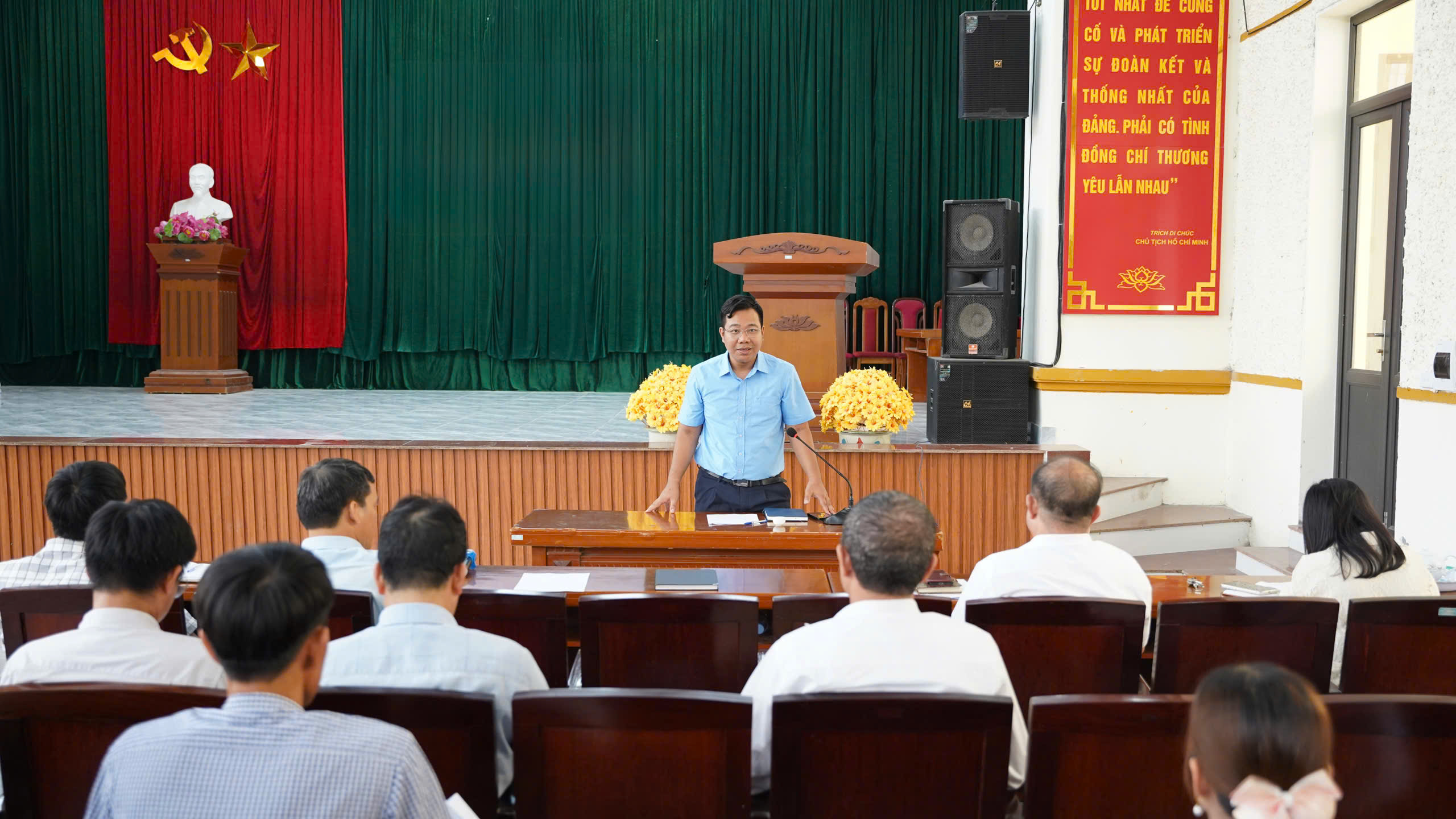 XUÂN TRÚC TRIỂN KHAI KẾ HOẠCH PHÂN CÔNG LỰC LƯỢNG PHỤC VỤ LỄ KHÁNH THÀNH KHU LƯU NIỆM ANH HÙNG LIỆT SĨ CÔNG AN NHÂN DÂN BÙI THỊ CÚC