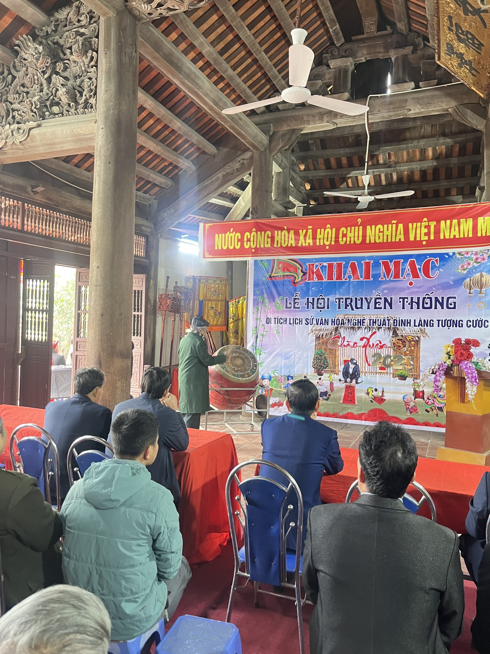 Khai mạc lễ hội truyền thống di tích kiến trúc nghệ thuật Đình Tượng Cước, xã Xuân Trúc năm 2025
